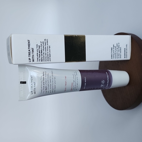 Hey Honey Trick and Treat Lip Balm- Berry Balm with Natural Tint - Picture 9 of 11